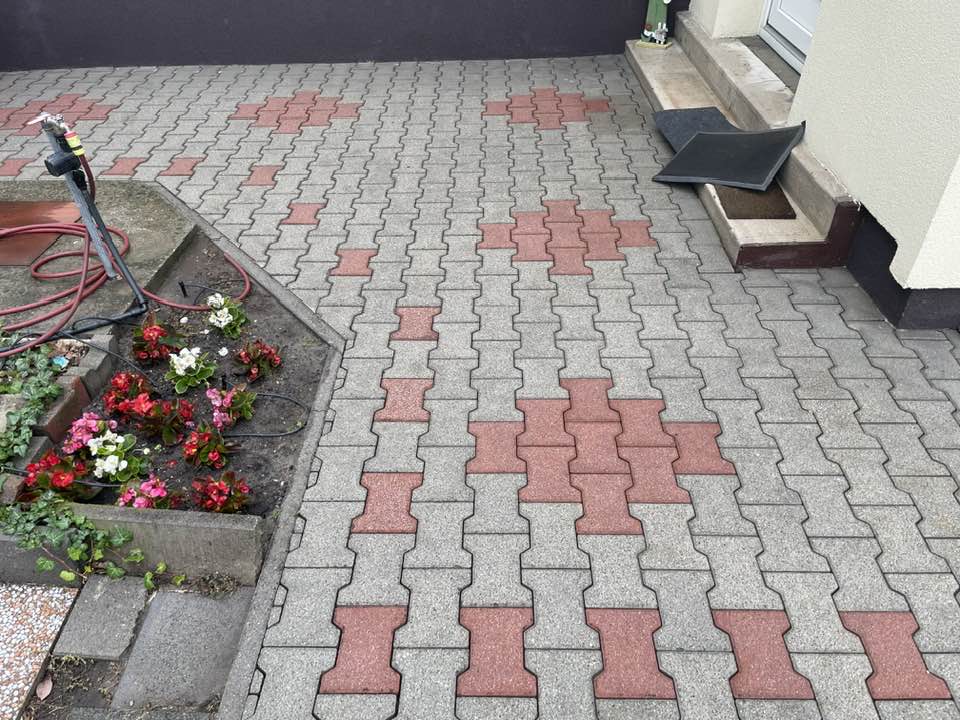 Balatonszéplaki kapubejáró megtisztítva